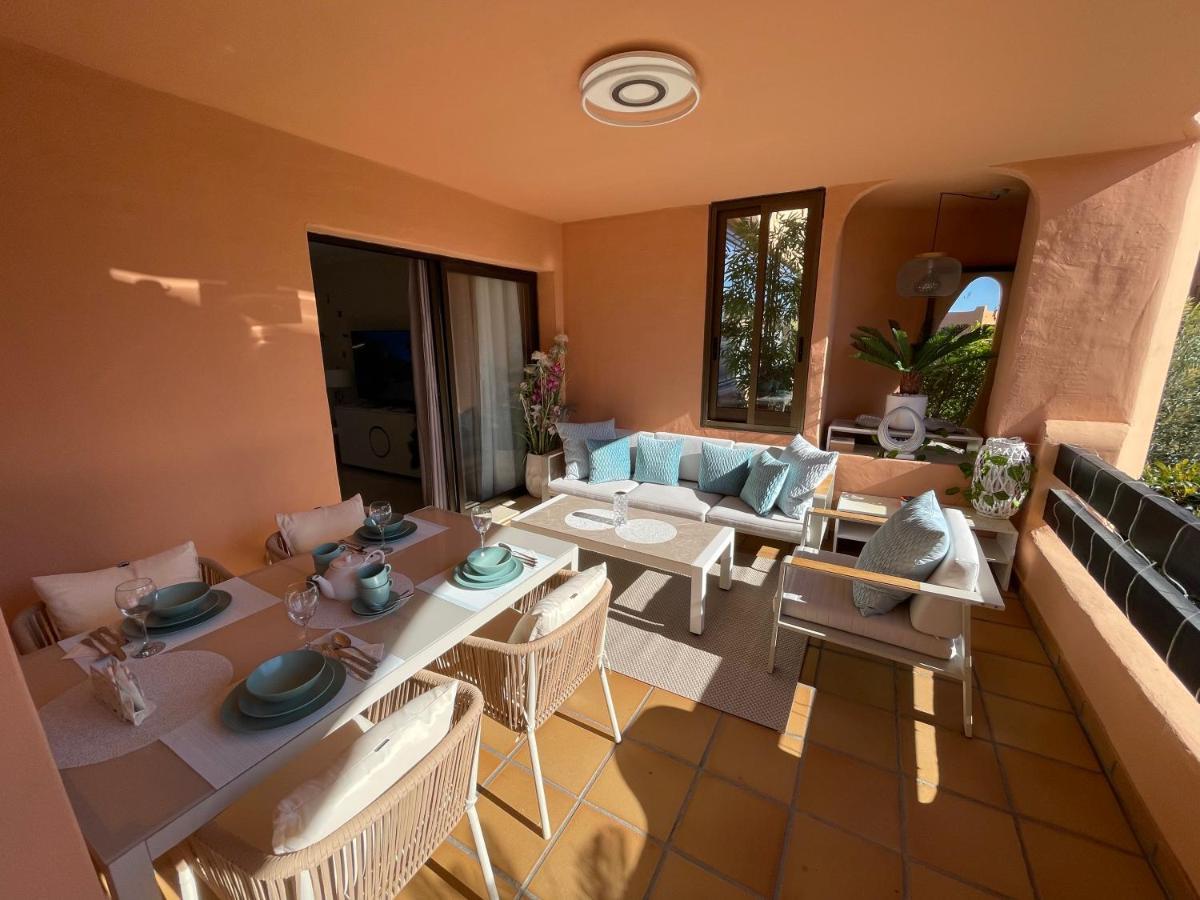 Casares Beach Golf Apartment With Private Garden Direct Pool Access Экстерьер фото